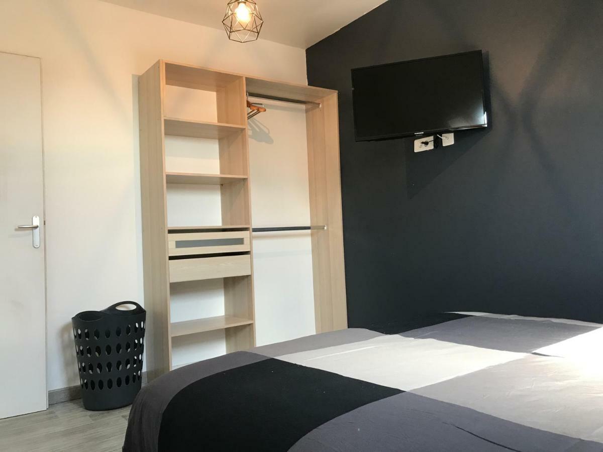 Residence Henri Dunant Βαλενσιέν Εξωτερικό φωτογραφία